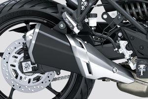 Exhaust (End Can) of Versys 900