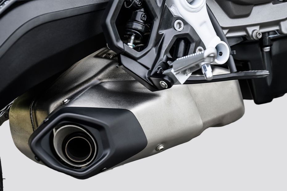 Exhaust (End Can) of F 450 R