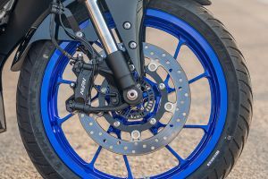 Front Brake of YZF-R2