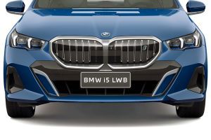 Front Grille Image of i5 LWB