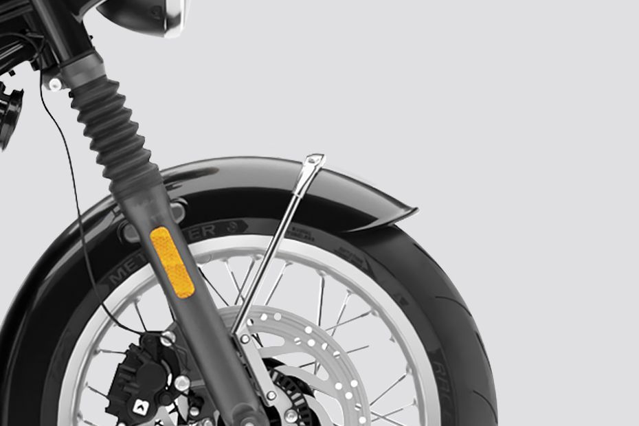 Front Mudguard & Suspension of Bonneville T40