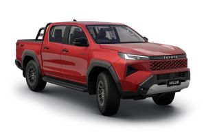 Front Right Quarter View Image of Hilux