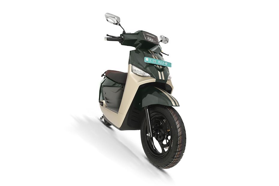 Front Right Quarter View of C12 MaxR