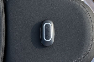 Key (Front) of Hypevolt-R