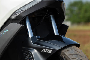 Front Suspension of Hypevolt-R
