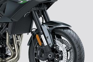 Front Suspension of Versys 900