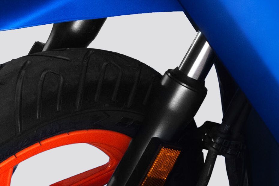Front Suspension of 450 Apex