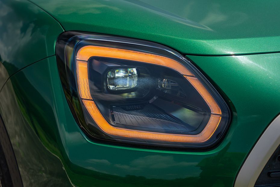 Turn Indicator (Front) Image of Countryman C