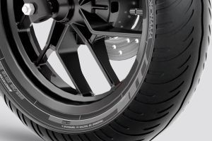 Front Tyre of SR 125