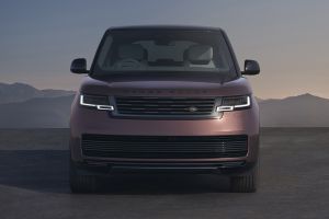Front View Image of Range Rover Electric