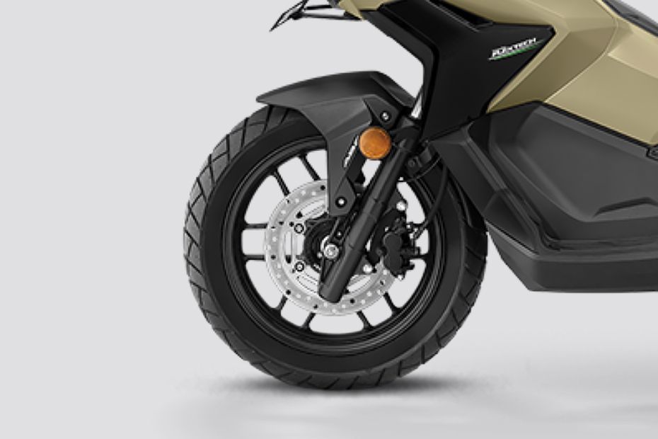 Front Wheel of ADV 160