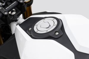 Fuel Lid (Closed) of Model_