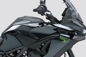 Fuel Tank (Right) of Versys 900