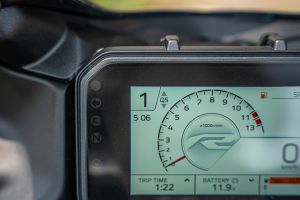 Gear Shift Indicator of YZF-R2