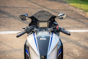 Handlebar of YZF-R2