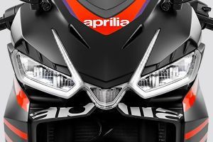 Headlamp of RS 457