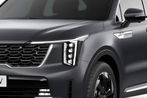 Headlight Image of Sorento