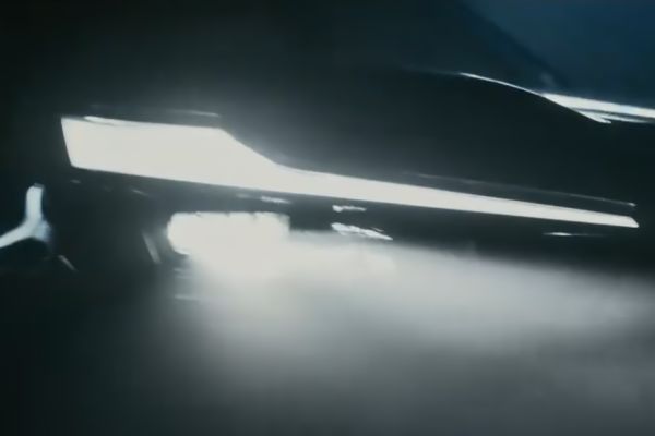 Headlight Image of Elevate Facelift