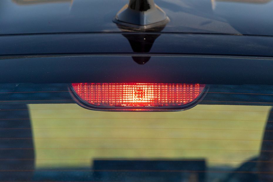 High Mount Stop Lamp Image of Basalt