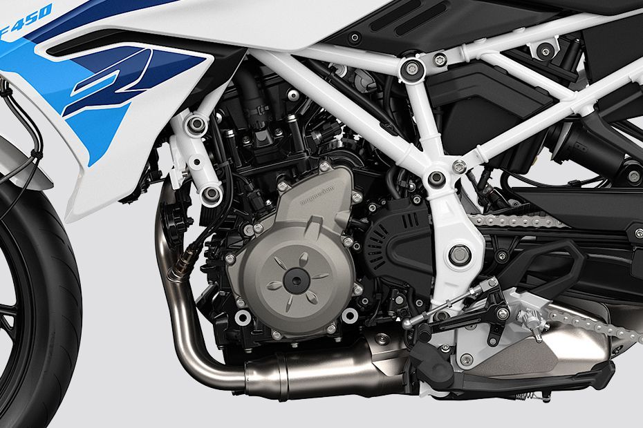 Engine (Left) of F 450 R