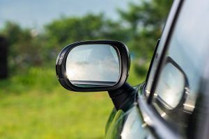 Outside Mirror Glass Image of Countryman C