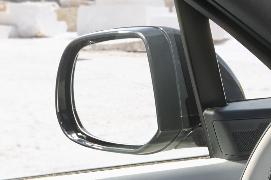 Outside Mirror Glass Image of Range Rover Sport Electric