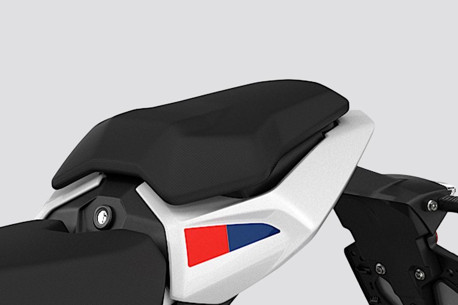 Pillion Seat of F 450 R