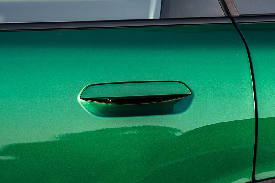 Rear Door Handle Image of Countryman C