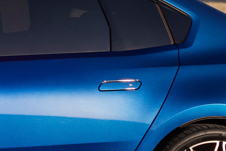 Rear Door Handle Image of i3 2027
