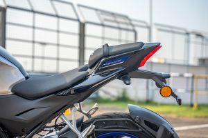 Rear Fairing of YZF-R2