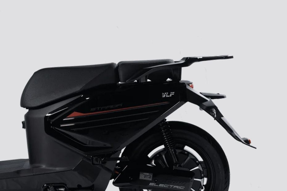 Rear Fairing of Strada