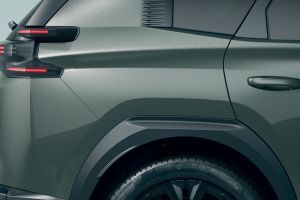 Rear Fender Image of C5 Aircross 2027