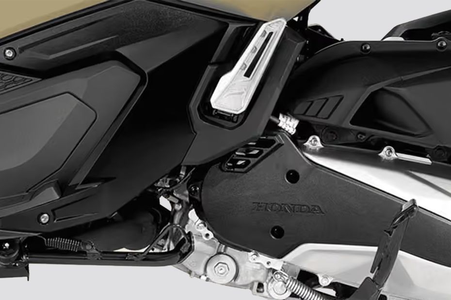 Rear Footpeg of ADV 160