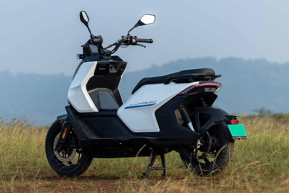 Rear Left Three Quarter View of Hypevolt-R