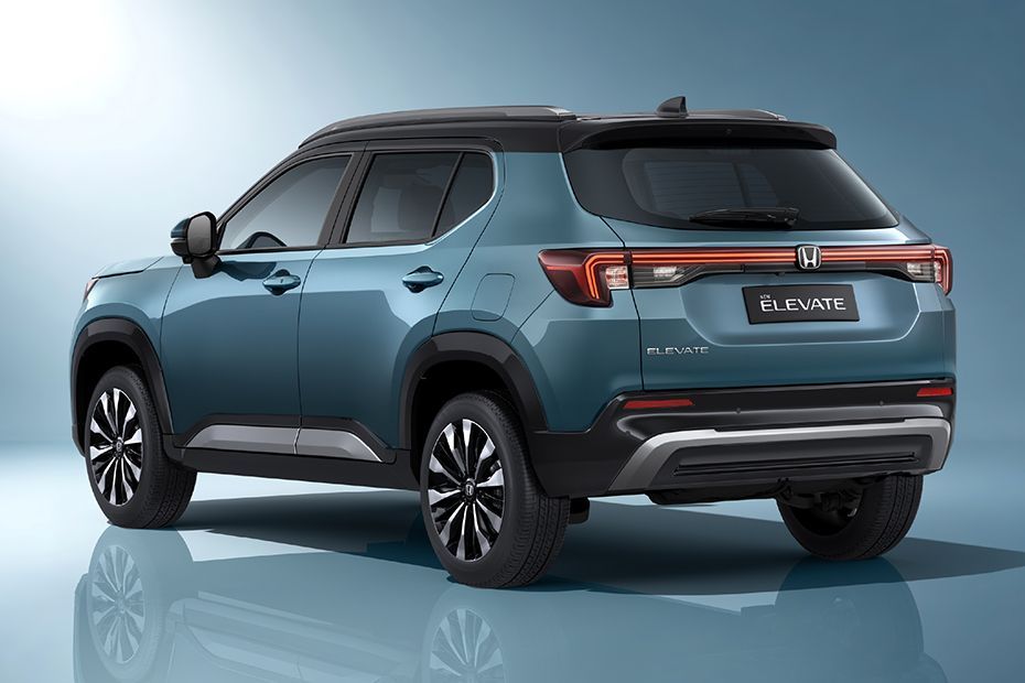 Rear Left Three Quarter View Image of Elevate