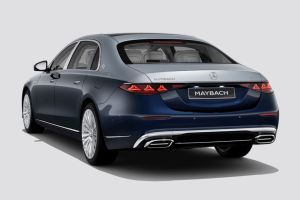 Rear Left Three Quarter View Image of Maybach S-Class