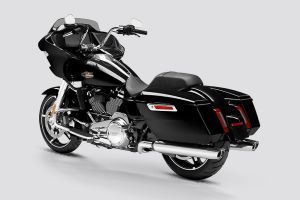 Rear Left Three Quarter View of Road Glide