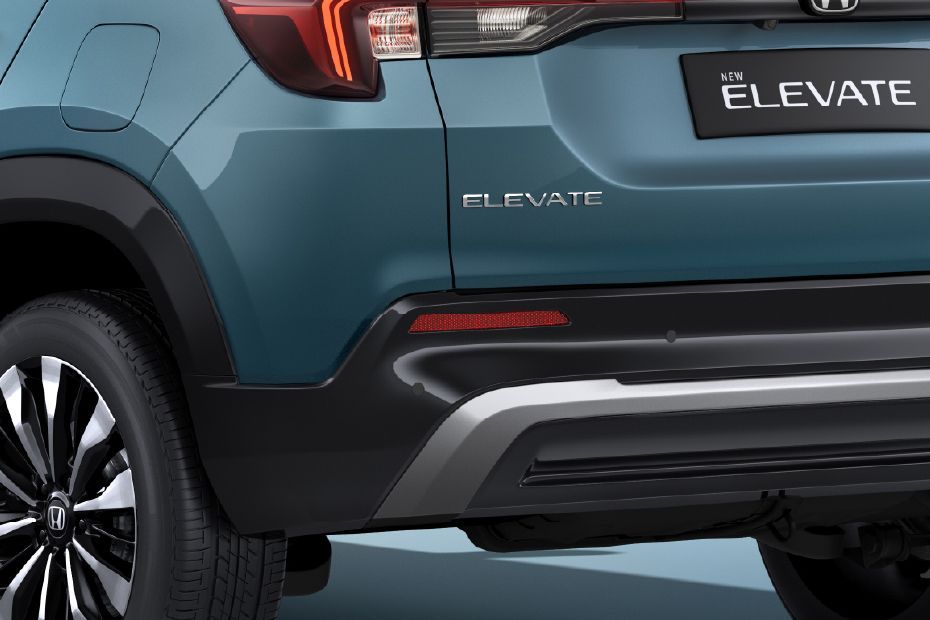Rear Reflector Image of Elevate
