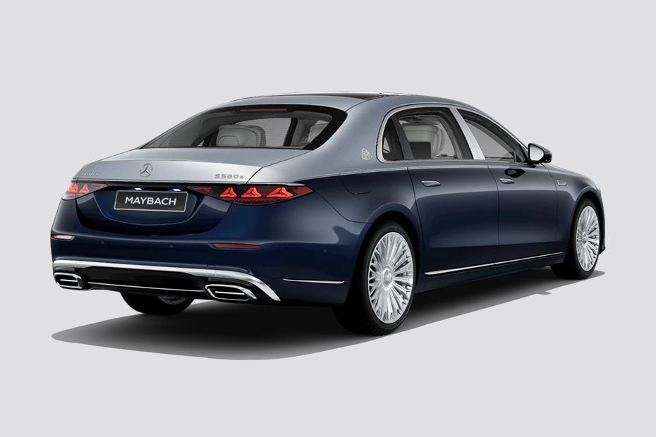 Rear Right Three Quarter View Image of Maybach S-Class