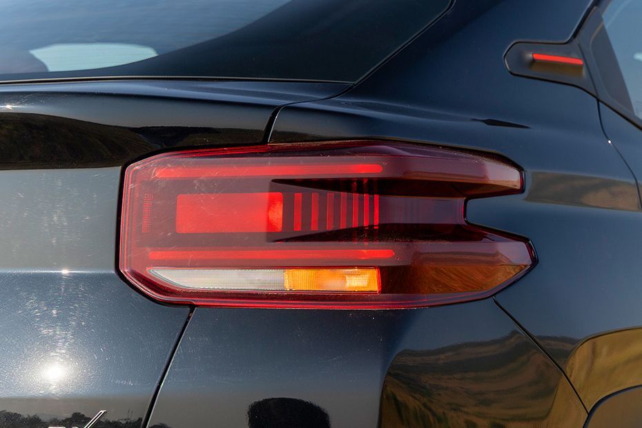 Turn Indicator (Rear) Image of Basalt