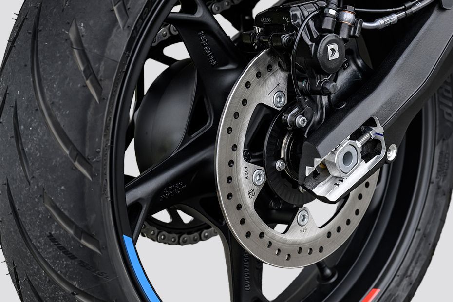 Rear Tyre of F 450 R