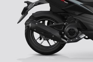 Rear Tyre of SR 160
