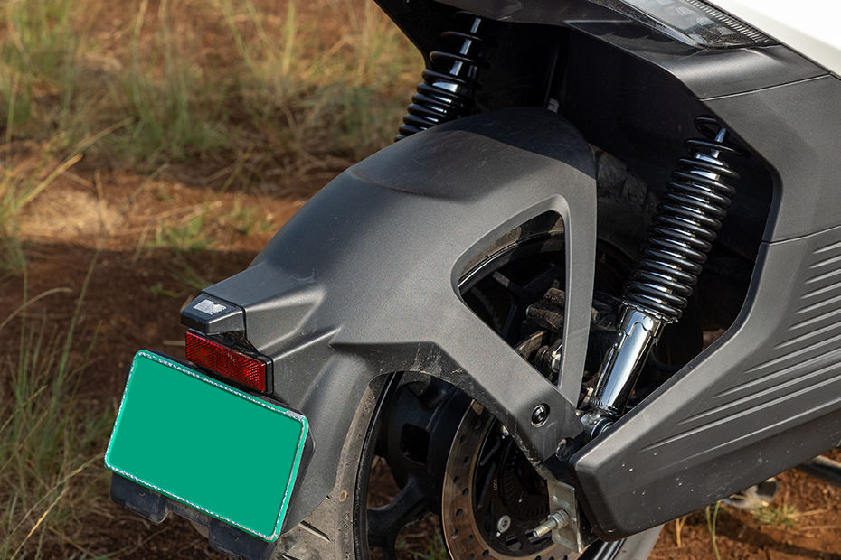 Rear Tyre Hugger of Hypevolt-R