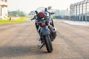 Rear View of YZF-R2