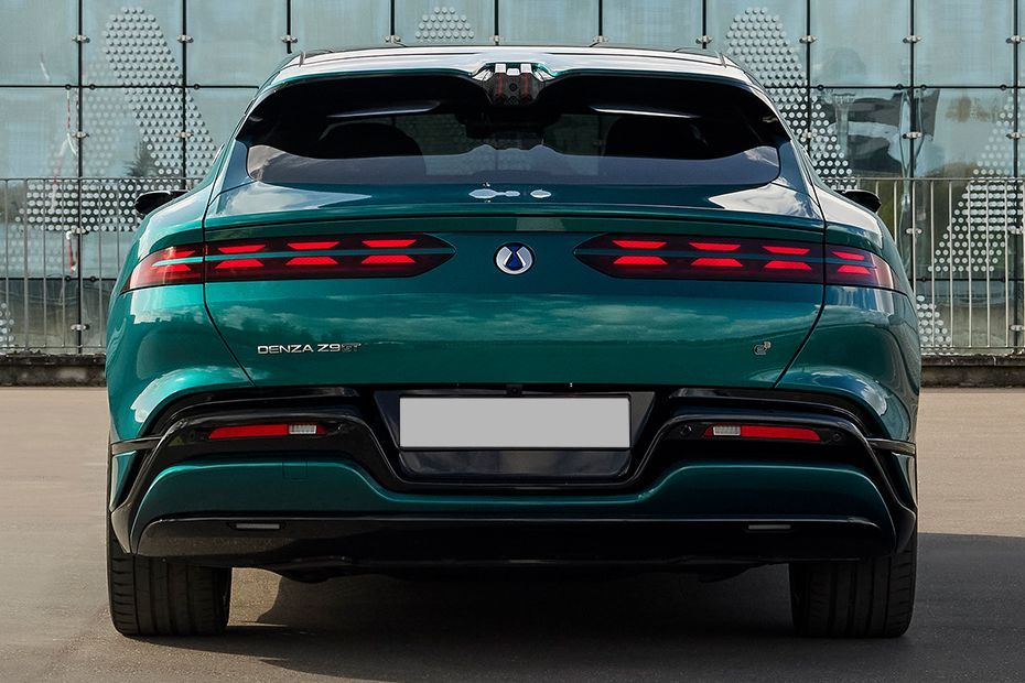Rear View Image of Z9 GT
