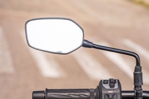 Rear View Mirror Glass of Xtreme 160R 4V