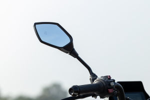Rear View Mirror Glass of Hypevolt-R