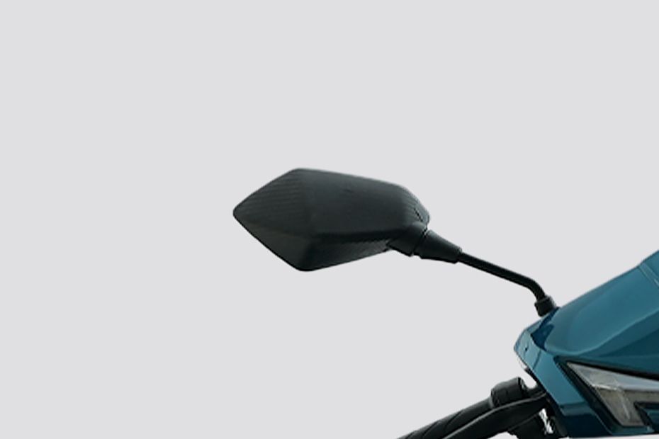 Rear View Mirror(Front View) of Model_