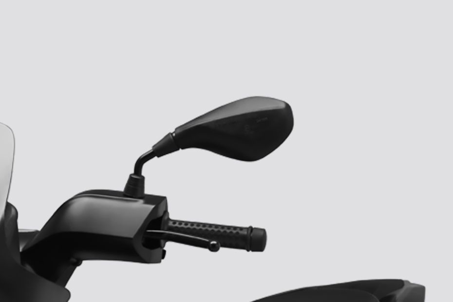 Rear View Mirror(Front View) of Model_