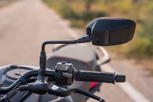 Rear View Mirror(Front View) of Model_